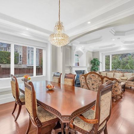 Luxurious Getaway In Vancouver-Private Room With Attached Bathroom Εξωτερικό φωτογραφία